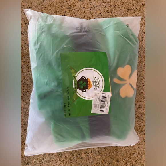 St Patrick’s Day Accessory Set-NEW - Picture 4 of 4
